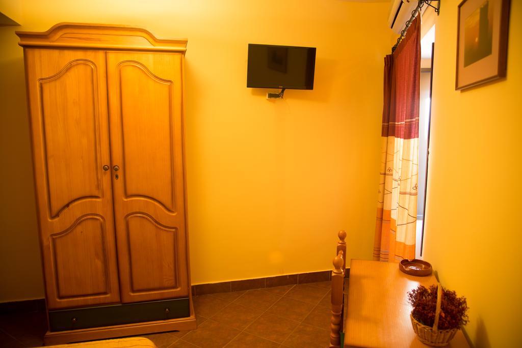 Hostal Hueso Trujillo Kültér fotó