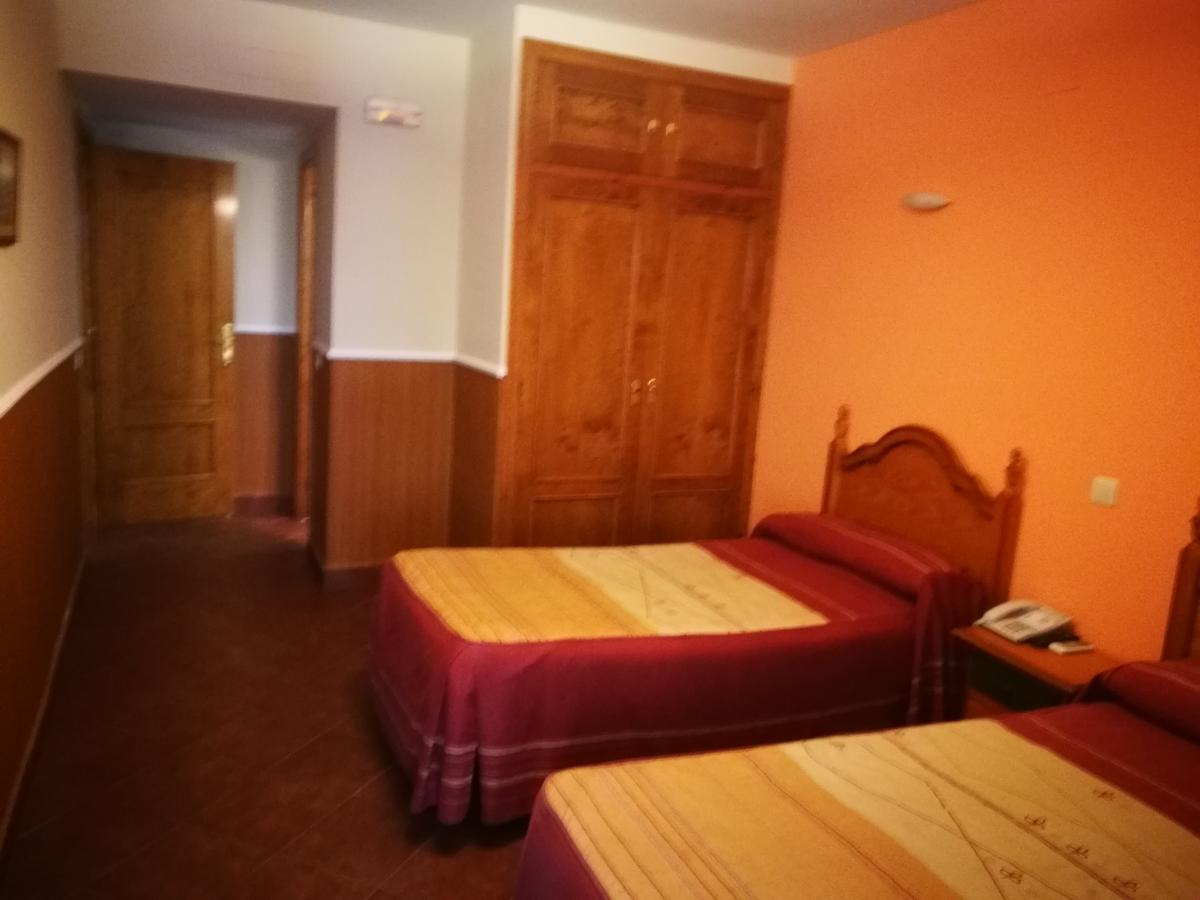 Hostal Hueso Trujillo Kültér fotó