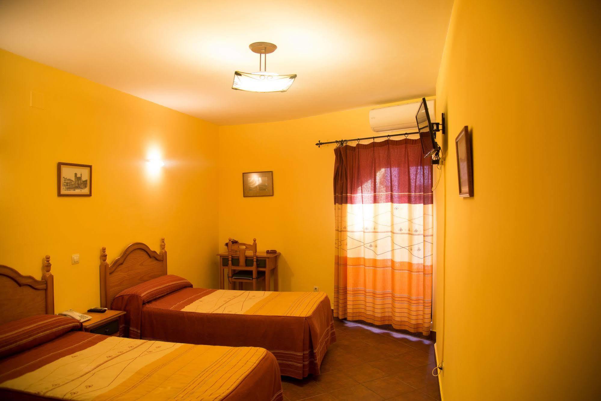 Hostal Hueso Trujillo Kültér fotó